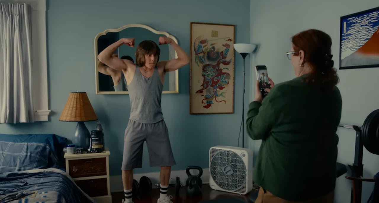 Ad of the Day: Young man flexes muscles to promote Apple's 'clean up' tool