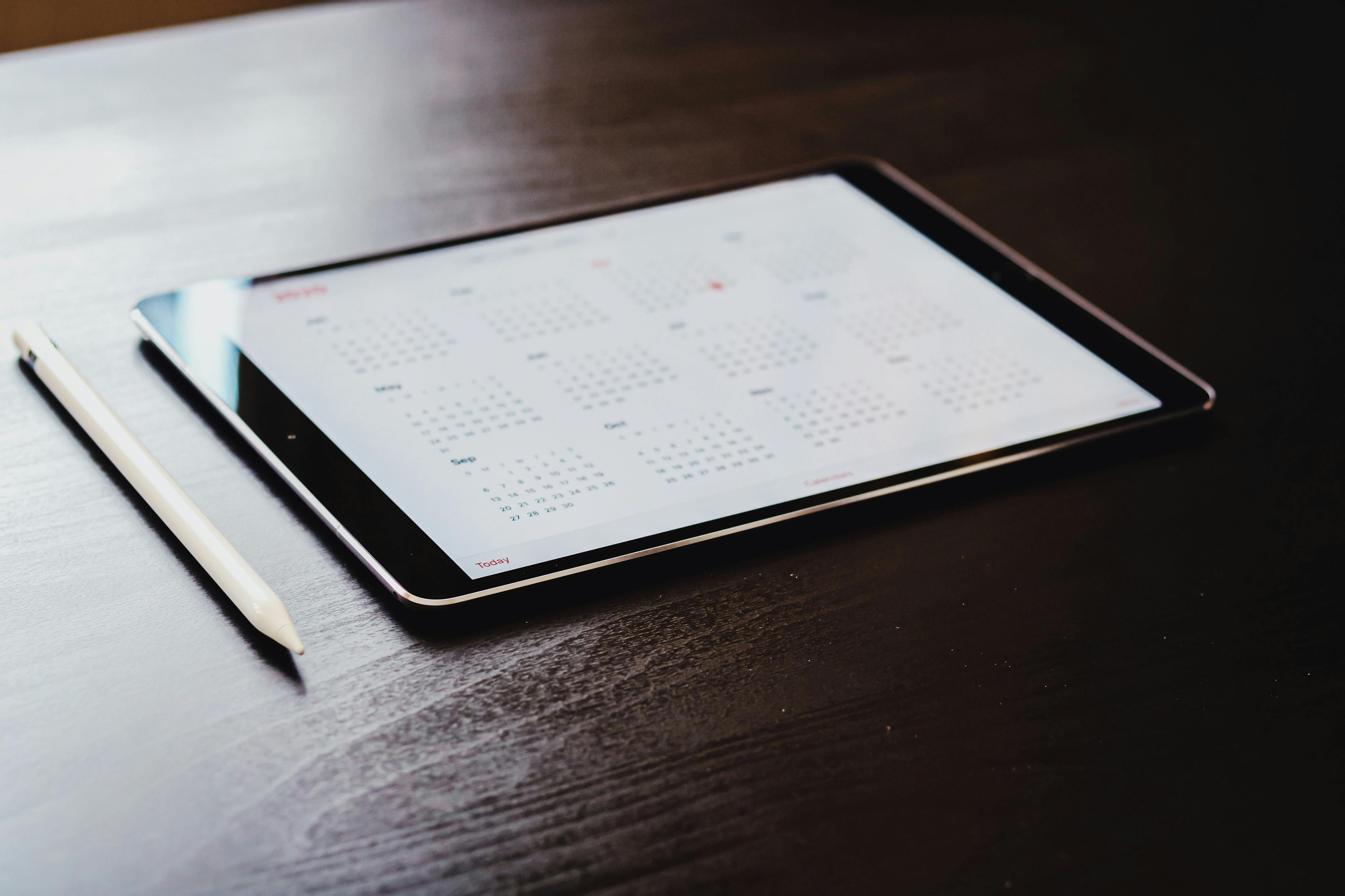 Top 5 steps to build an effective social media calendar