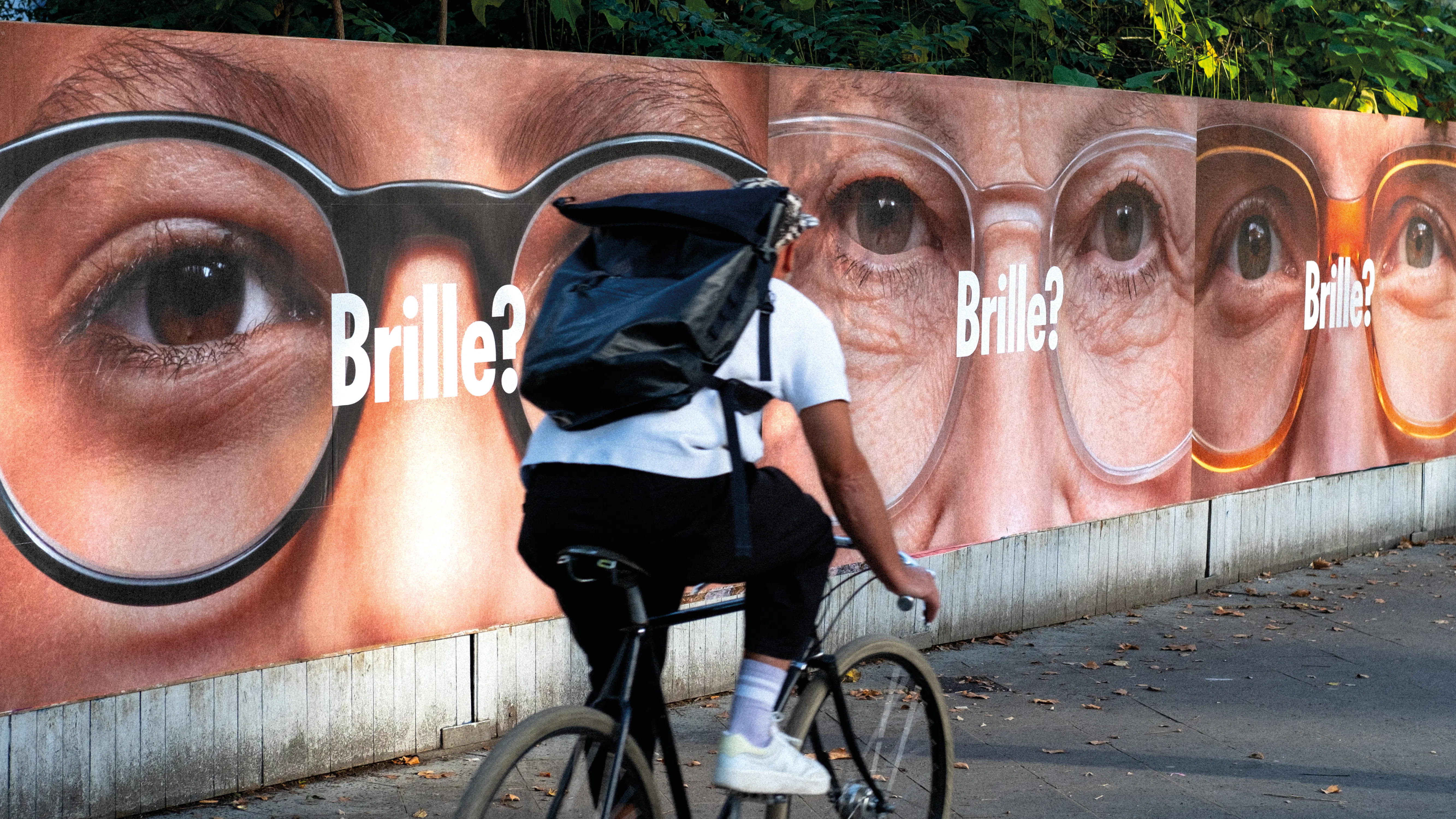 Ad By Europe's Biggest Optician Shows The People Behind The Glasses - Vimarsana News