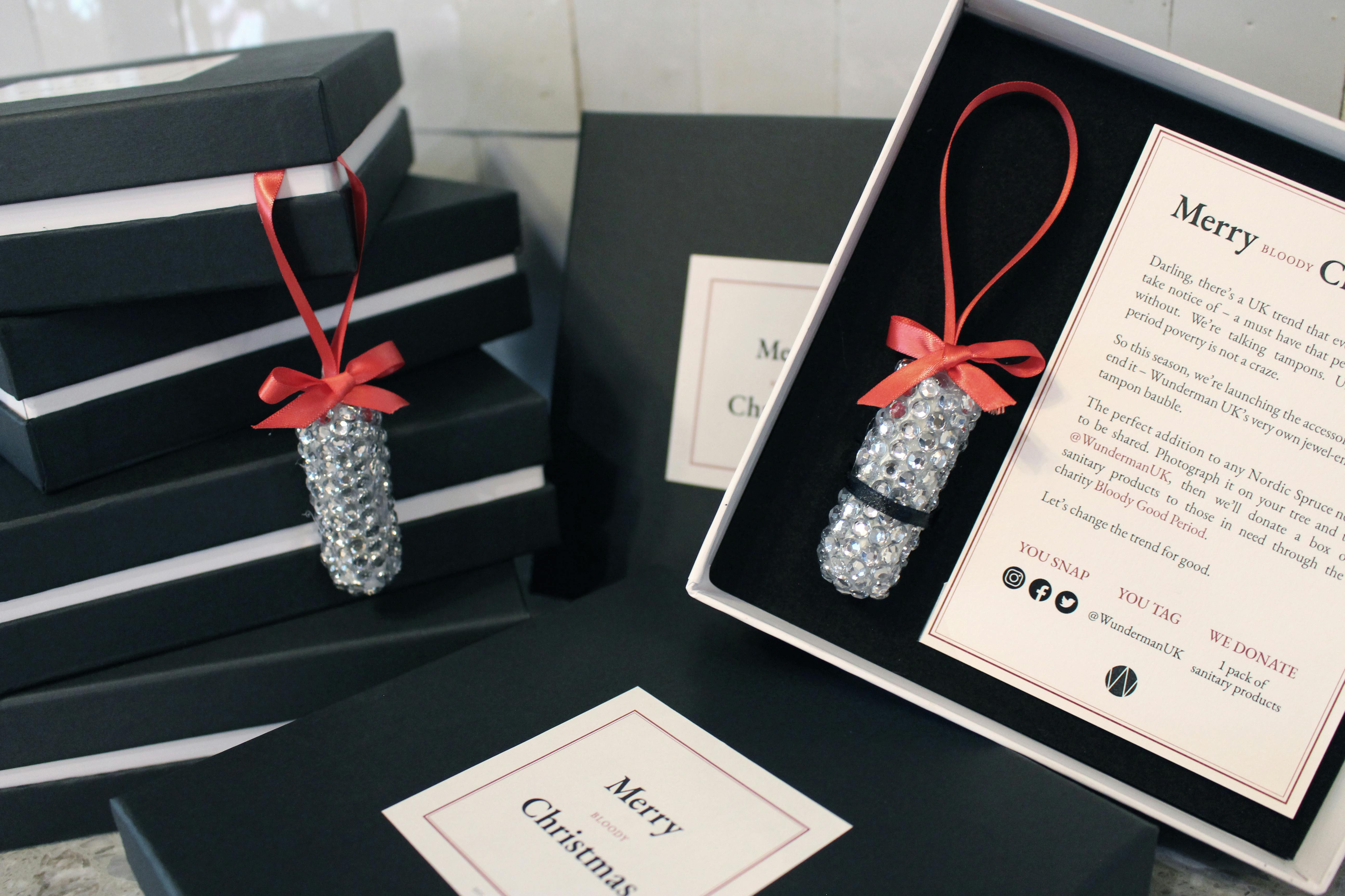 Tampon tinsel, Supreme knockoffs & ASMR the best agency Christmas