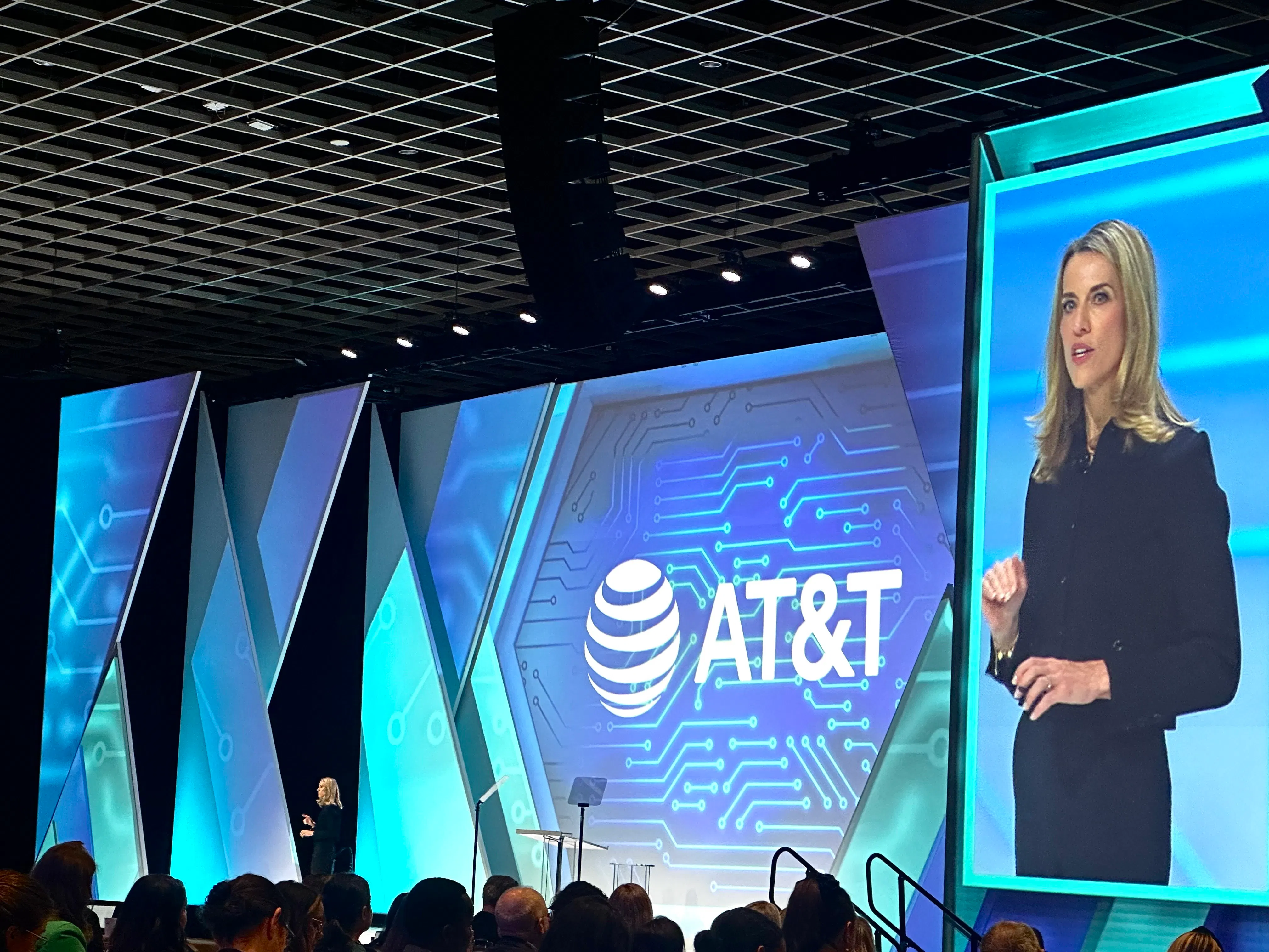 AT&T CMO Kellyn Smith Kenny advocates for use of ‘thick data’ to unlock ...
