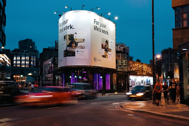 OOH billboard advertising Notion - a collaborative workspace 