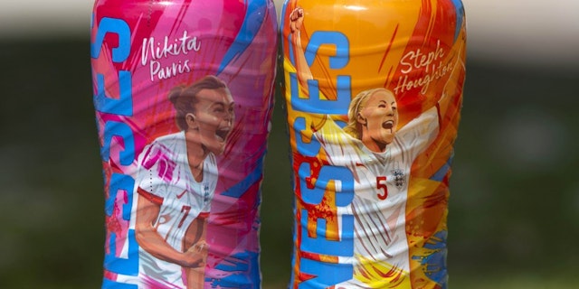 Lucozade: The Three Lionesses