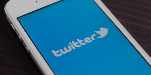 Twitter Twitter