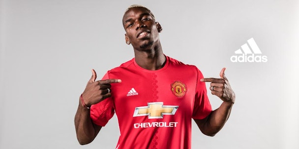 Pogba returns to Manchester United