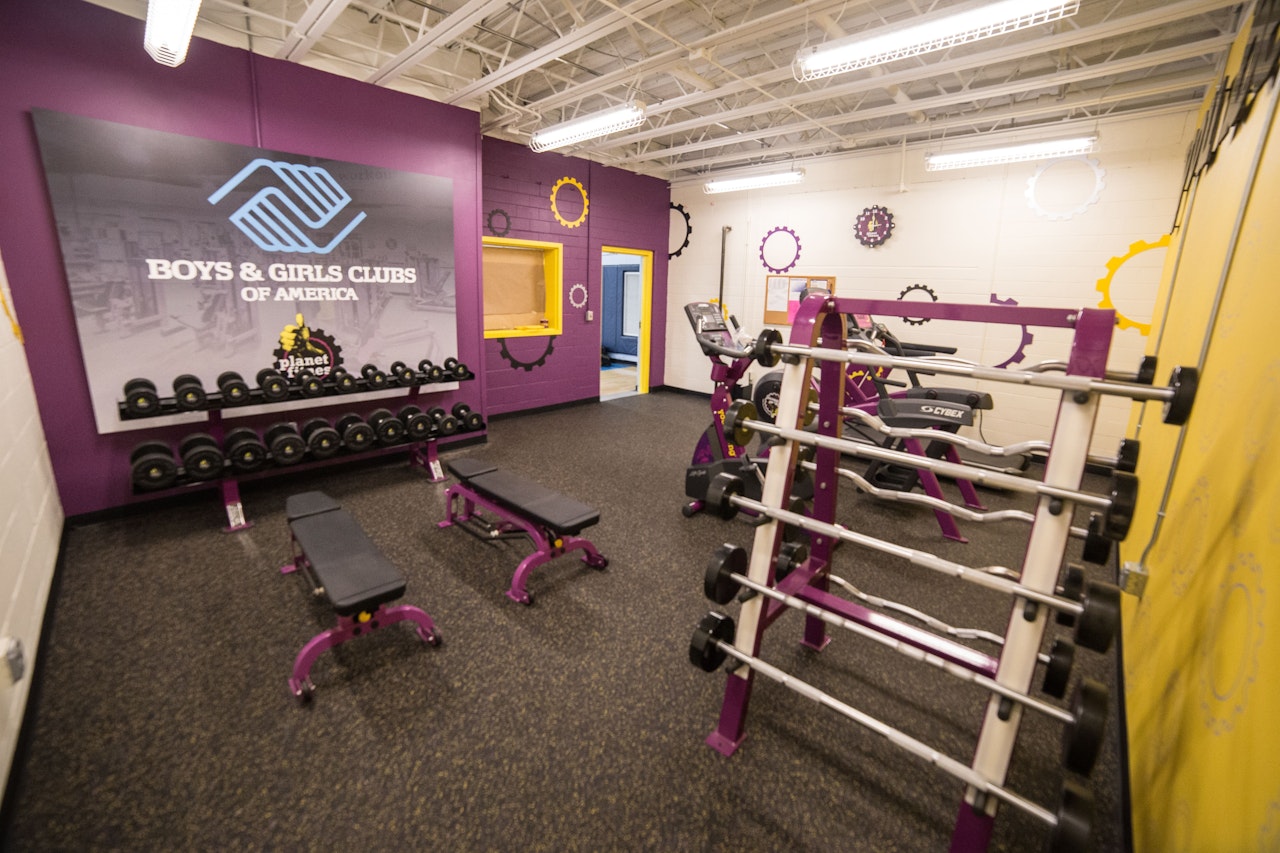 Planet Fitness' new campaign touts its 'Judgement Free Zone' » Strategy
