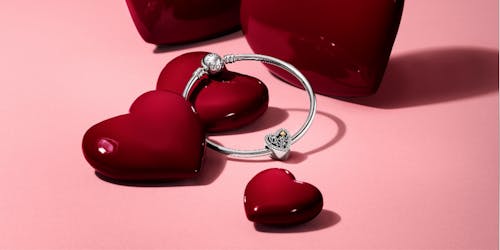 Pandora Valentine Pandora Valentine
