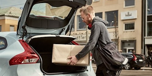 Volvo will offer an in-car delivery service.