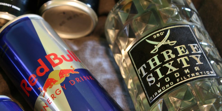 Ads Promoting Energy Drinks And Alcohol Mixing Influences The Perceived Effects Of Intoxication The Drum Ads Promoting Energy Drinks And Alcohol Mixing Influences The Perceived Effects Of Intoxication The Drum