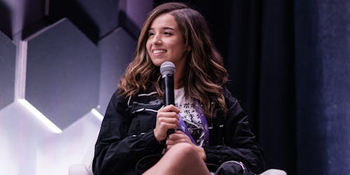 Pokimane Con Pokimane Con