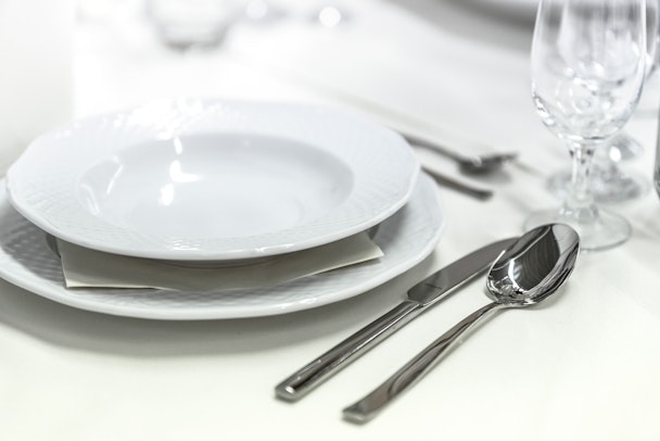 Tableware manufacturer Oneida selected Deutsch LA as its agency of record, reuniting with the agency for the first time since 1970