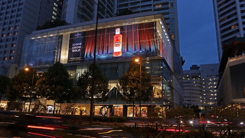 Martell rolls out Singapore’s largest sequential LED-lit billboard for its latest campaign