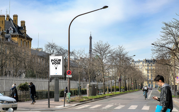 Clear Channel beats JCDecaux to win Paris furniture account 