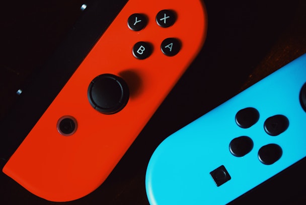 closeup of nintendo switch controllers
