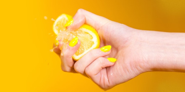 lemon hand
