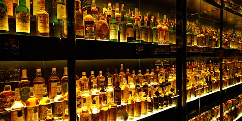 whisky backbar