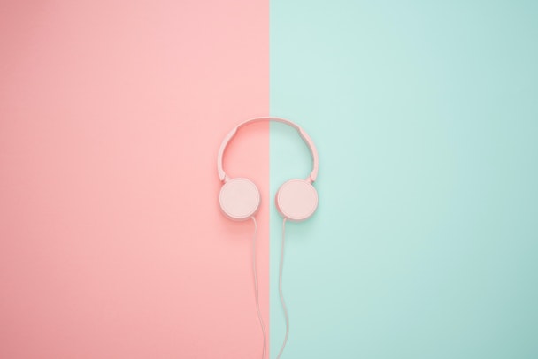 Podcasting headphones