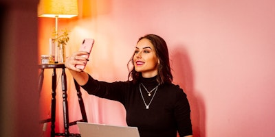 Capgemini Invent on the changing role of influencers in marketing and why inventive shopping may be a more useful growth strategy.