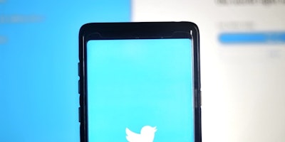 phone screen, twitter logo, screen, background