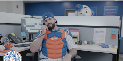 Mets catcher Tomas Nido on the phone