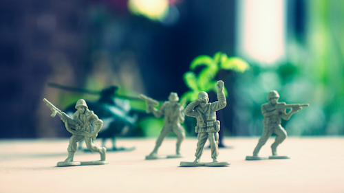 Plastic soldier figurines