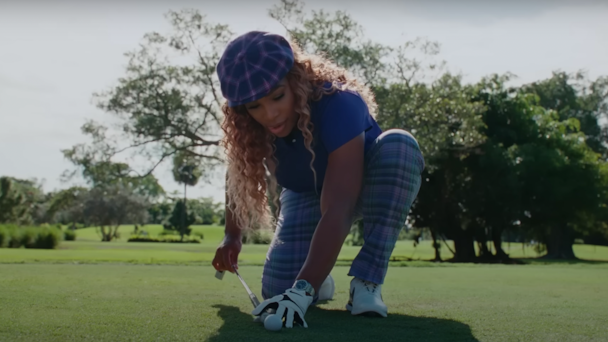Serena Williams golfing