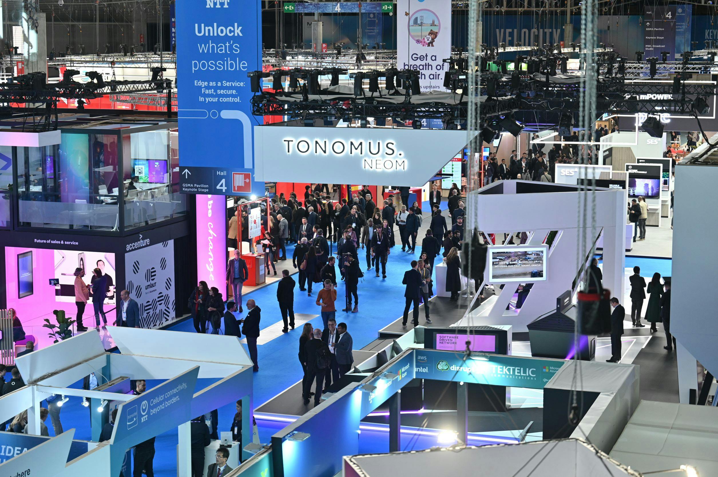 Mobile World Congress Is Alive And Kicking A Look At The Tech   Epn 0539 Bbb 