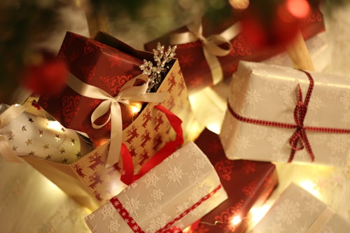 Advertisers spend big this Christmas 