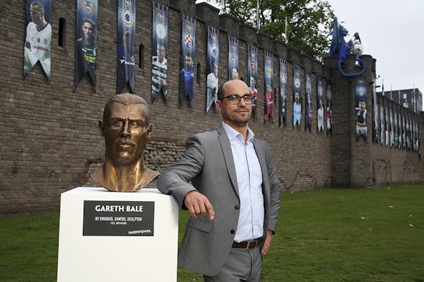 Gareth Bale bust