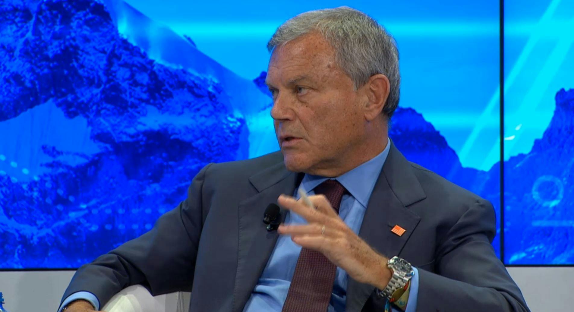 Facebook and Google now acknowledge they are media companies by hiring