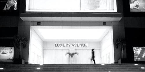 Luxury store in black and white