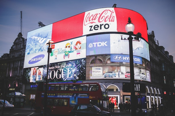 PICCADILLY CIRCUS BILLBOARD 