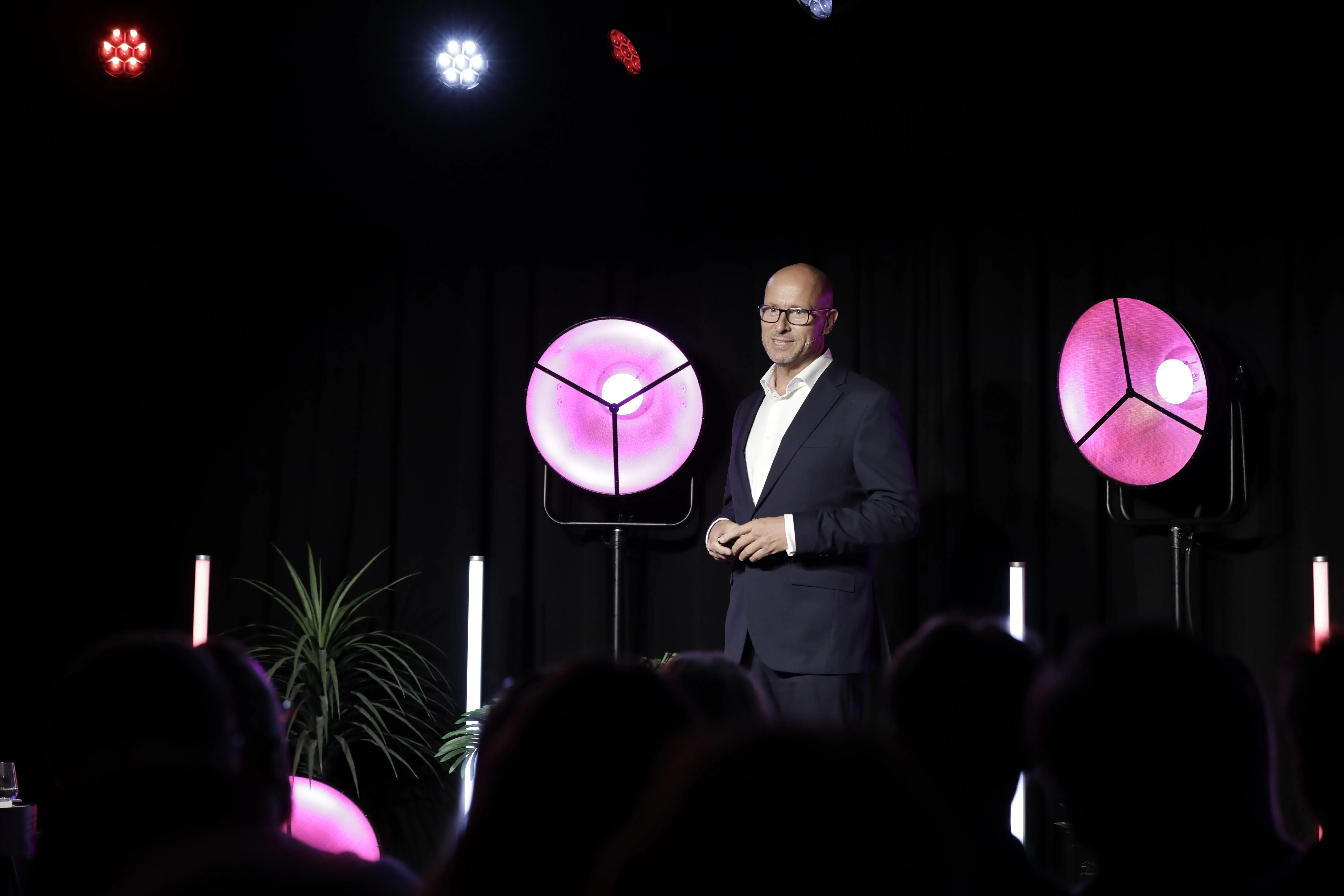 monday.com’s Luis Clark warns marketers to ‘stop treating AI like peanut butter’